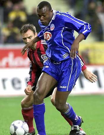 就与相关利 就与相关利