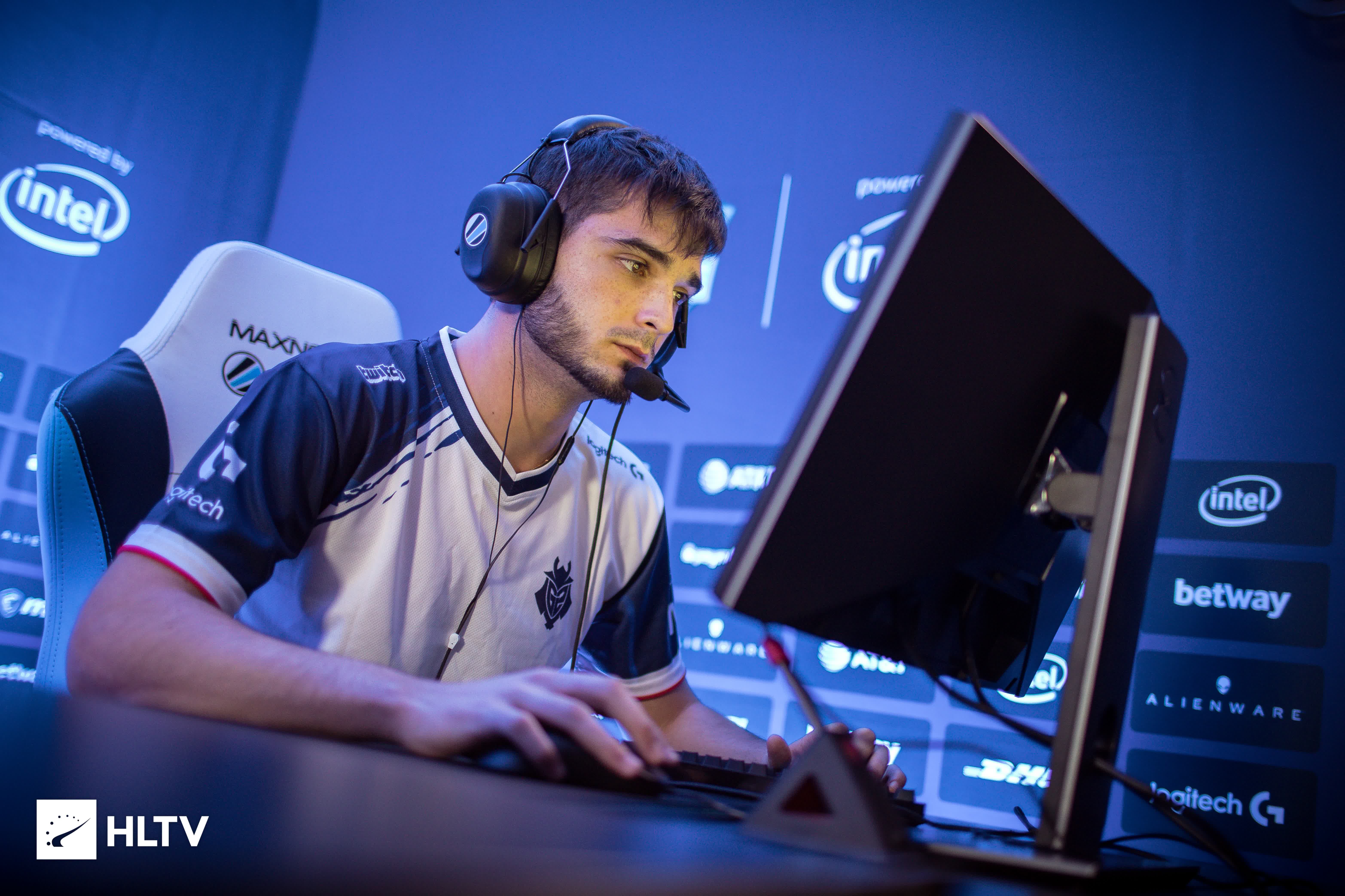 年轻球员的 年轻球员的