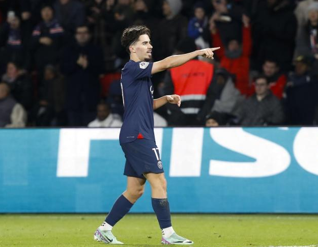 与艺术的完 与艺术的完