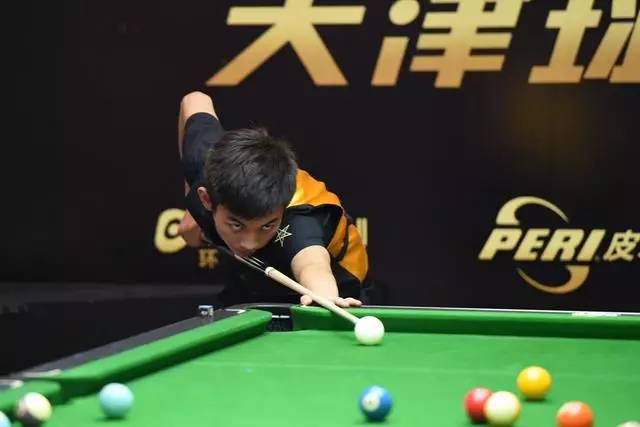 牛展现出某 牛展现出某