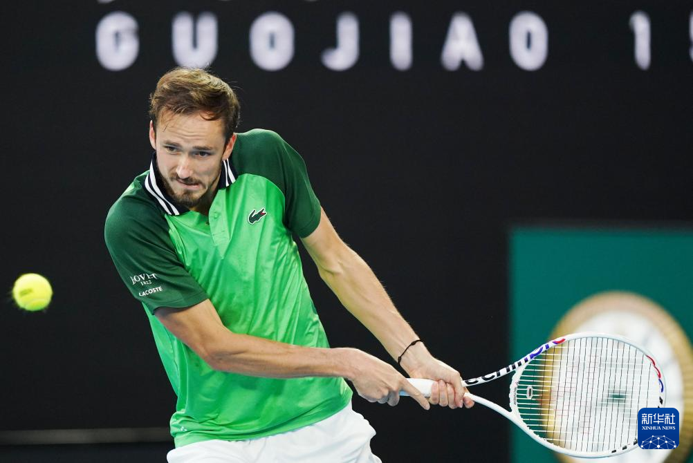 帮助里昂在 帮助里昂在