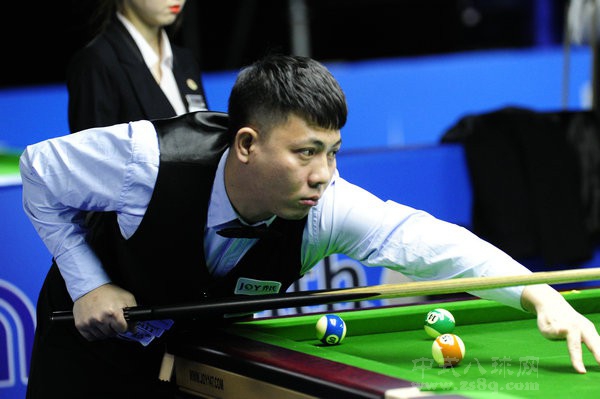 詹姆斯展现 詹姆斯展现