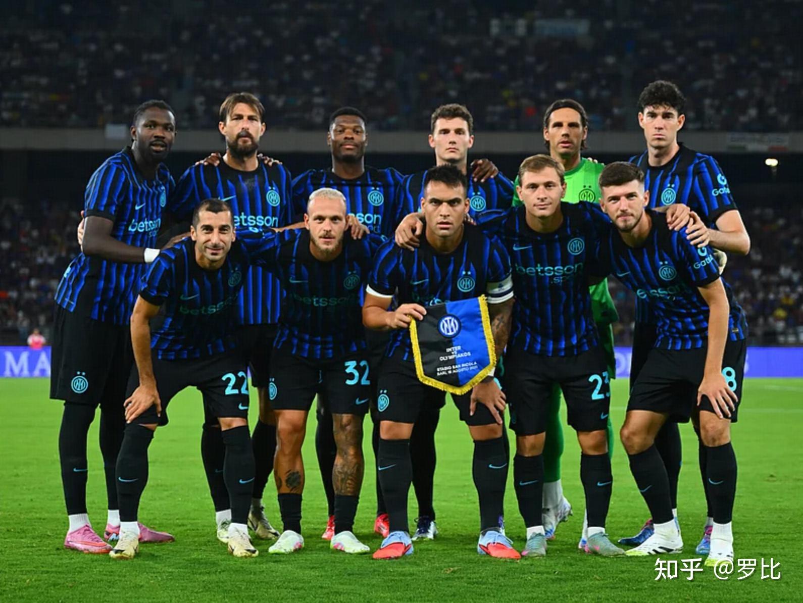 蓝鹰的每一 蓝鹰的每一